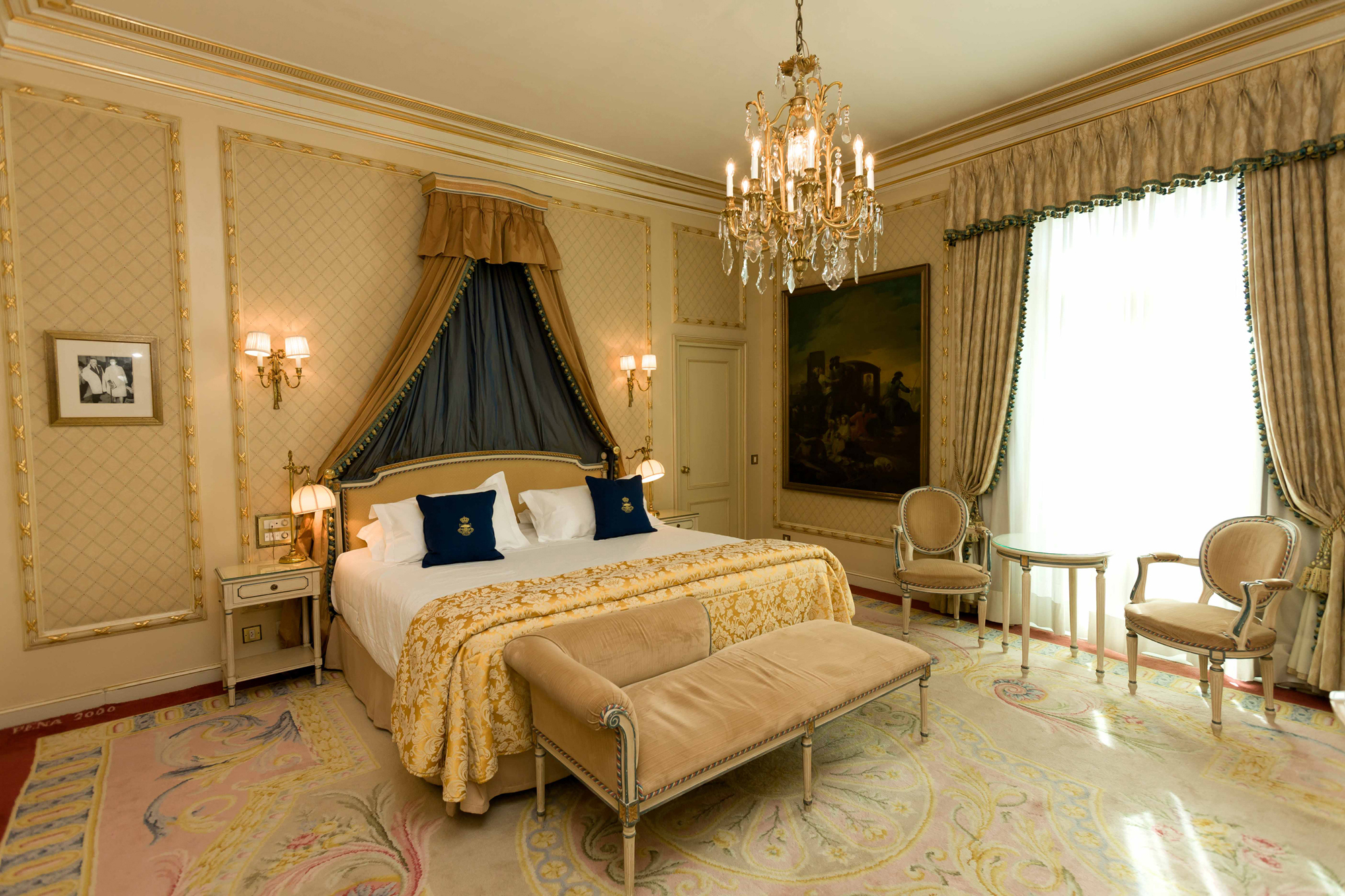 Imagen para artículo ANSORENA Y PIASA SUBASTARAN MUEBLES Y OBJETOS HOTEL RITZ MADRID