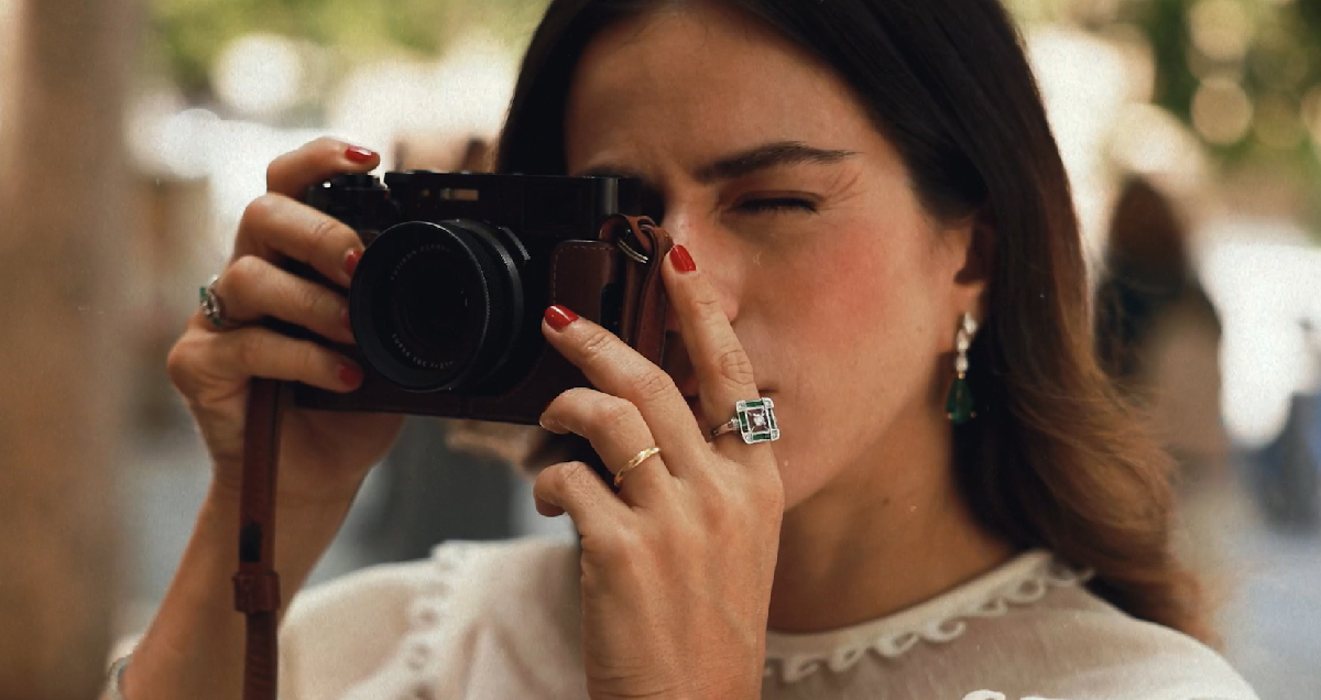 Imagen para artículo A day with Linda Sharkey, estilista internacional, une alta joyería, arte y moda